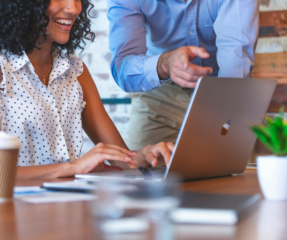 Revolutionize Sales with RealTime Visitor Tracking Insights